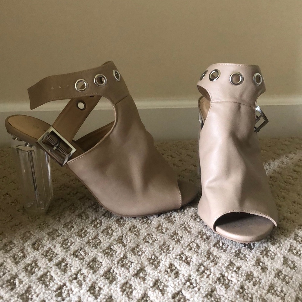 Heel Shoes